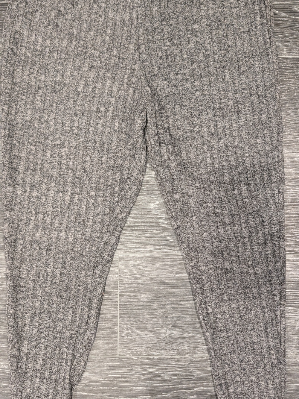 Gray Ribbed Knit Pants - Picture 2 of 7